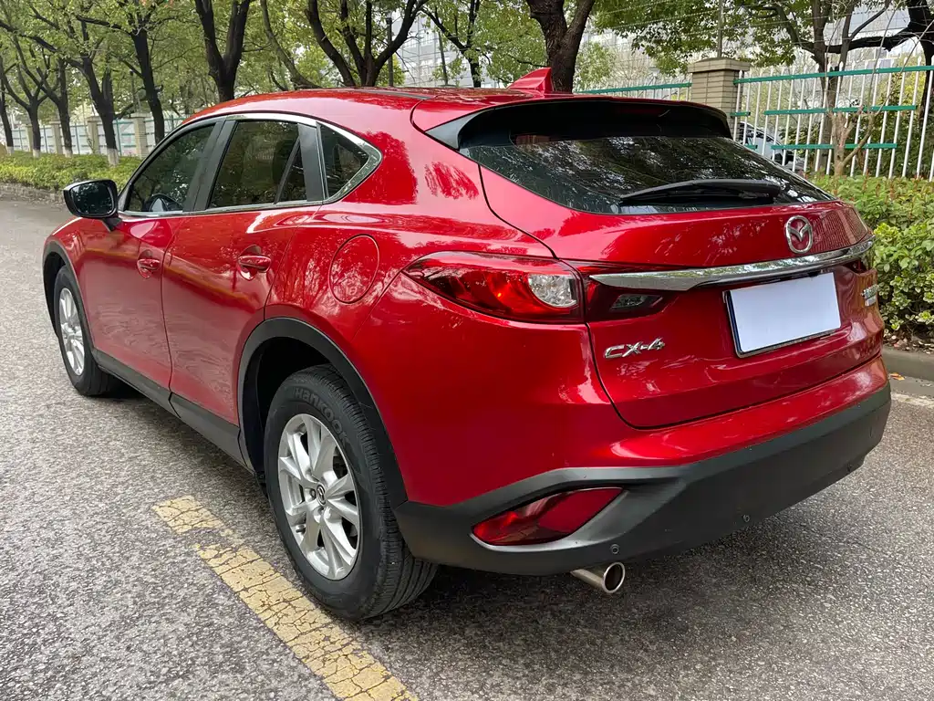 MAZDA CX 4