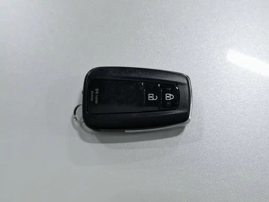 Toyota IZOA — миниатюра 19