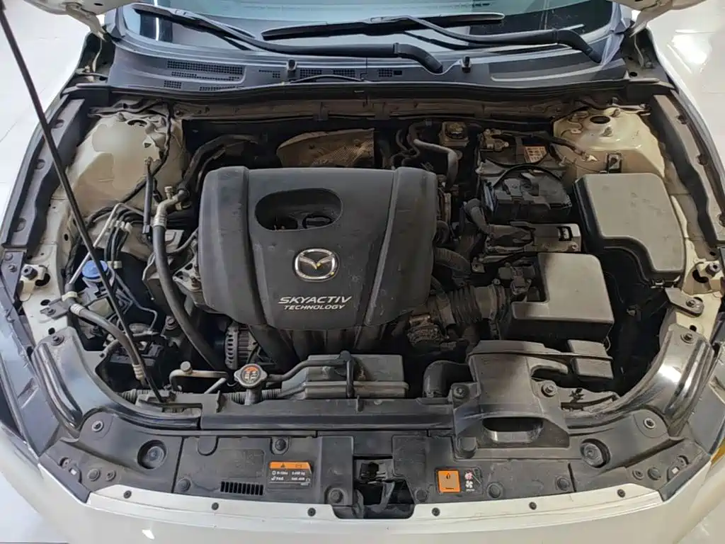 Mazda 3 Axela — миниатюра 16
