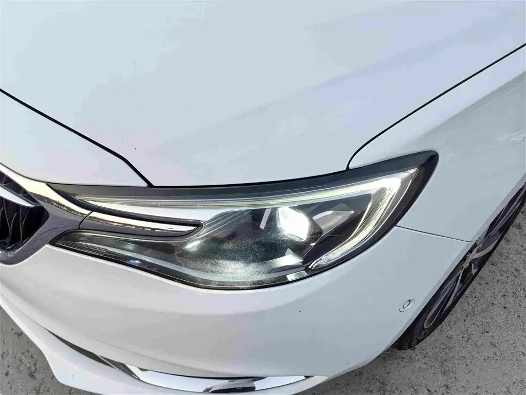 Buick Excelle — миниатюра 15