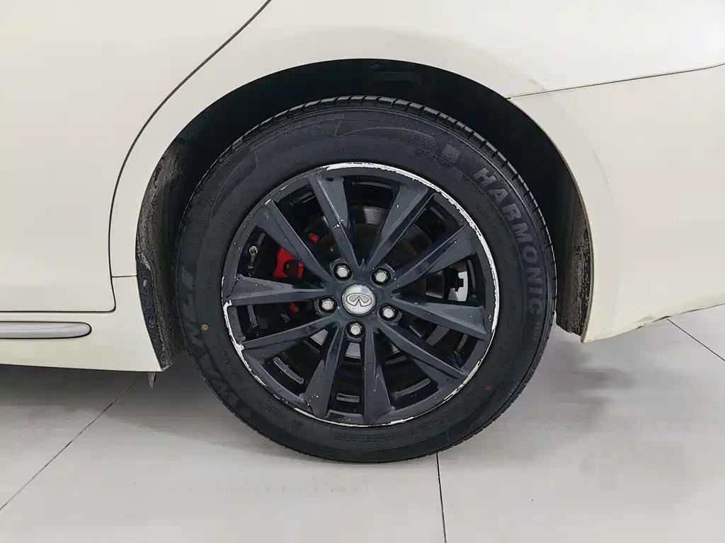 Infiniti Q50L 2018 2.0T Comfort VI