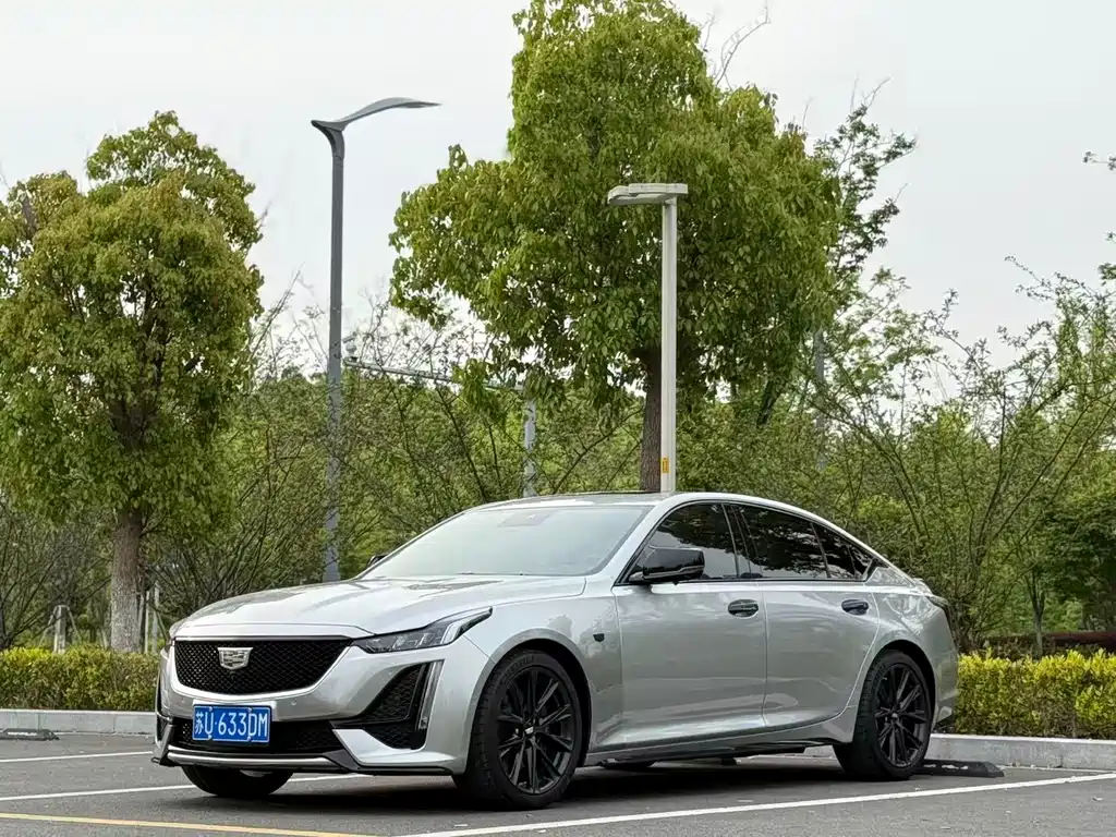 Cadillac CT5 2023