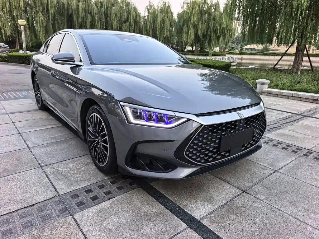 BYD Han — миниатюра 2
