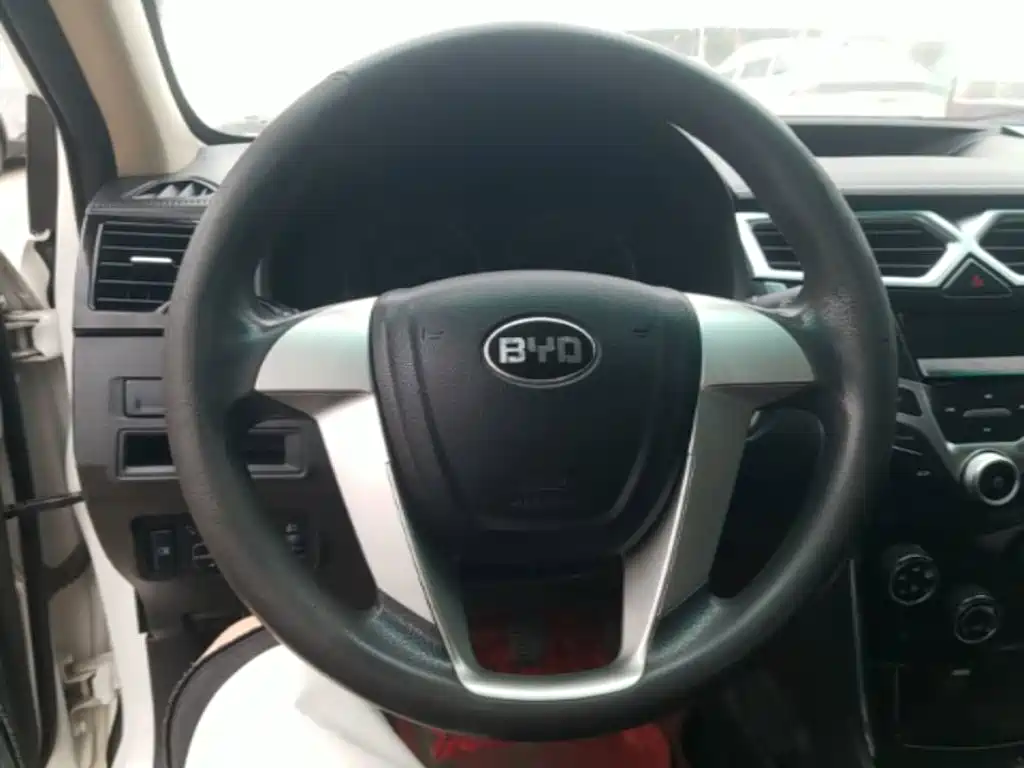 BYD F3 — миниатюра 11