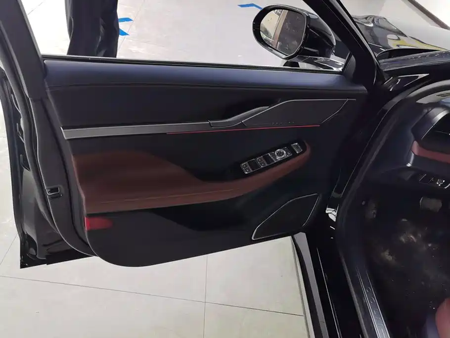 Lincoln Z — миниатюра 6
