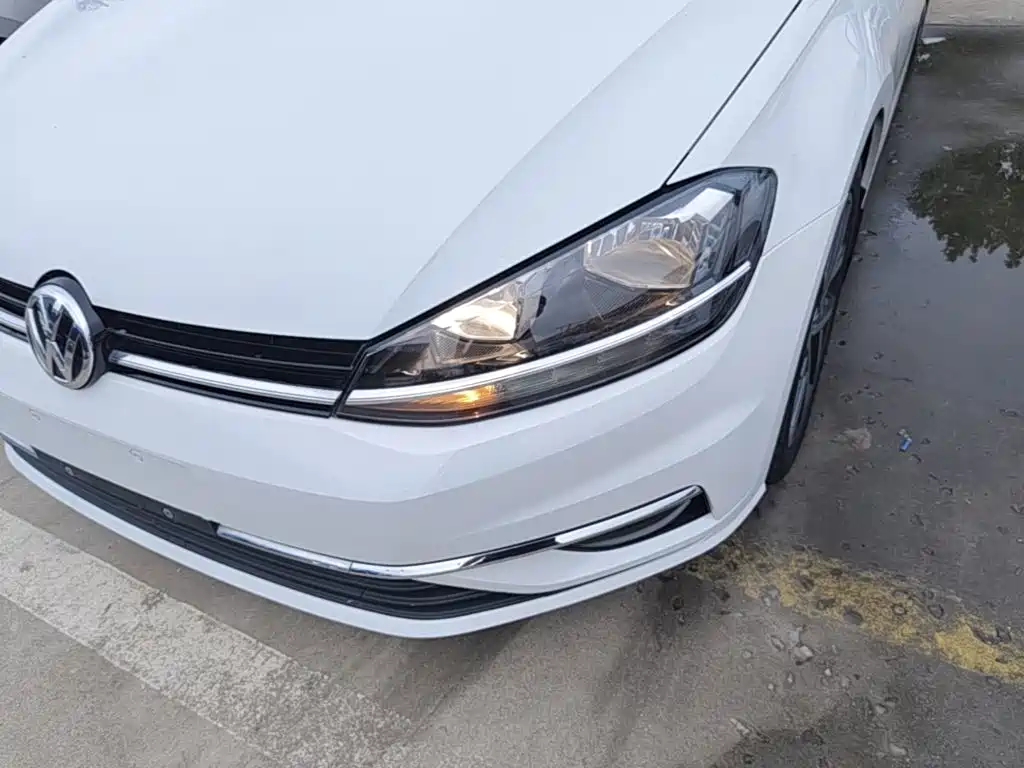 Volkswagen Golf — миниатюра 24