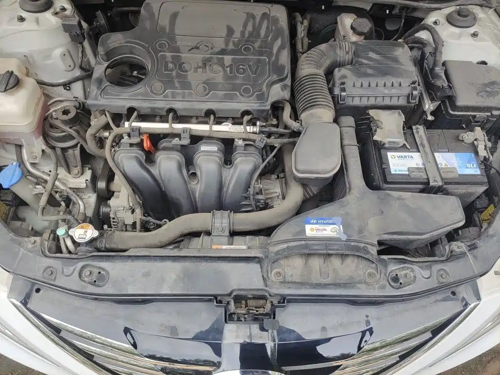Hyundai Sonata — миниатюра 11