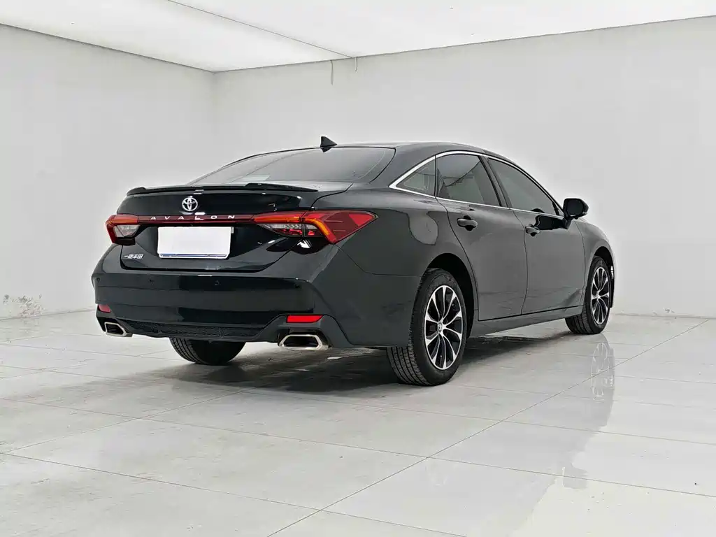 Toyota Avalon — миниатюра 4