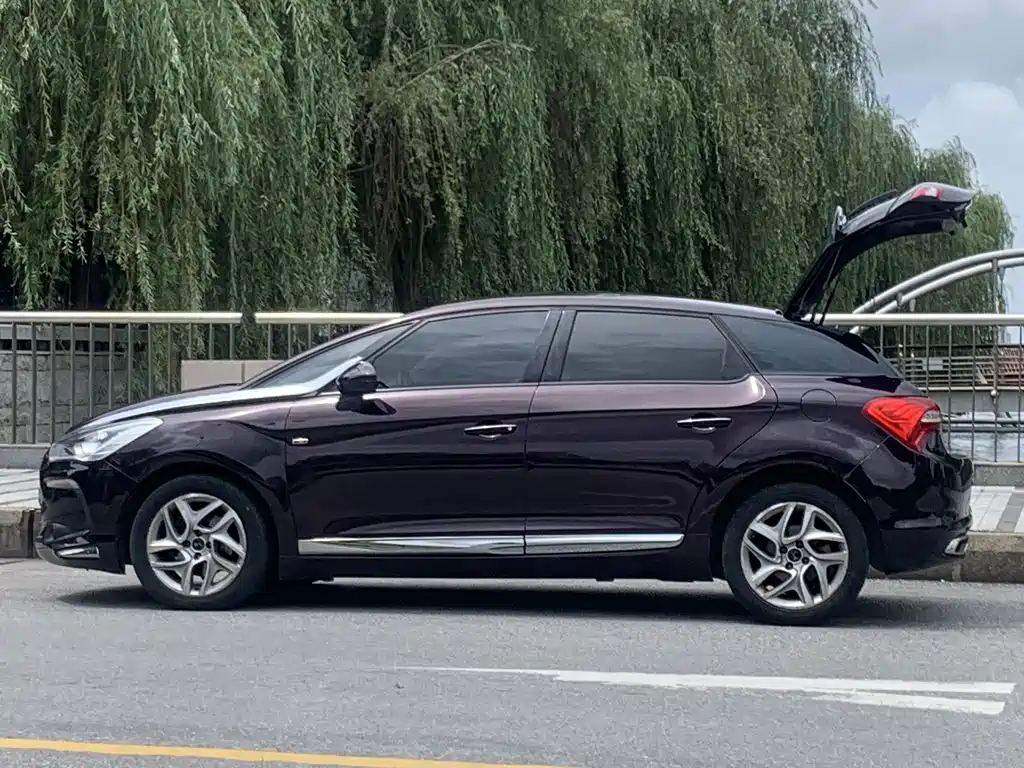 DS DS 5 — миниатюра 6