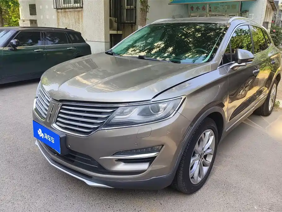 Lincoln MKC 2017