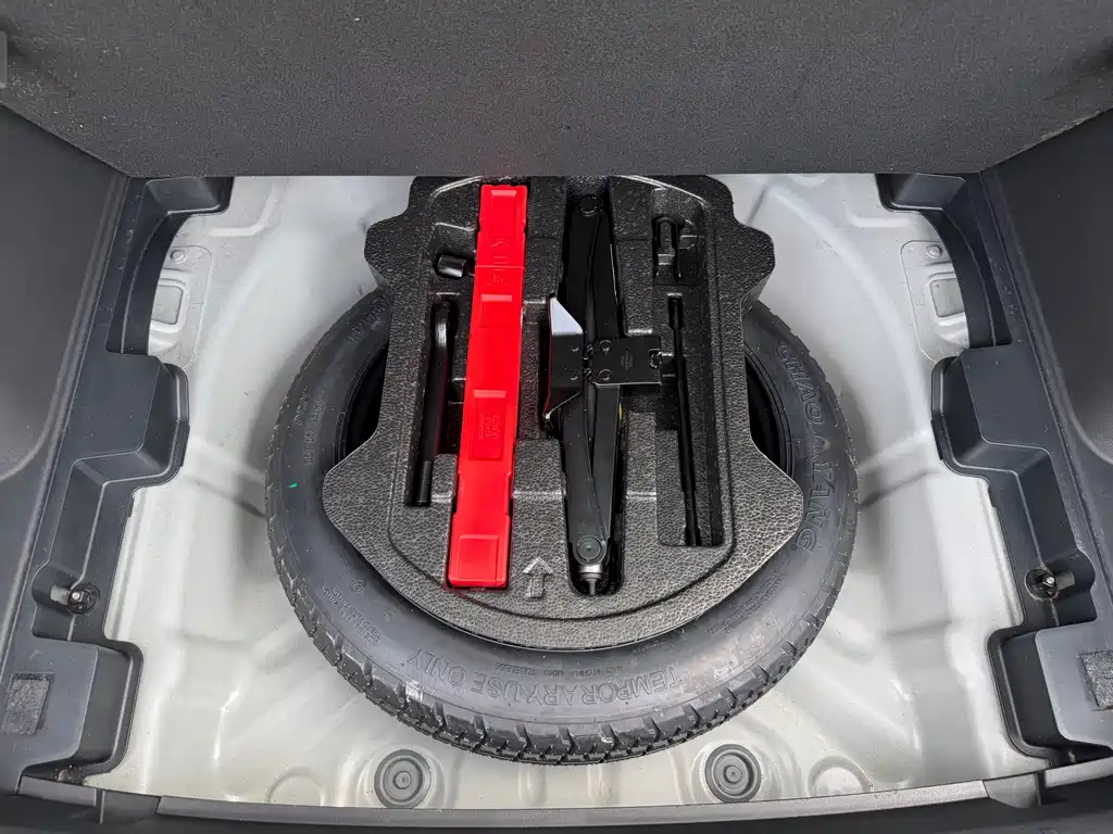 Geely Binyue — миниатюра 24