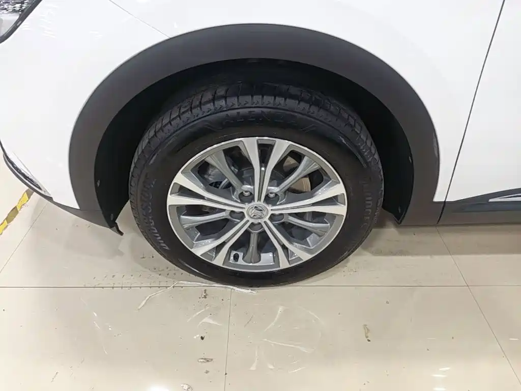 Buick Envision Plus — миниатюра 23