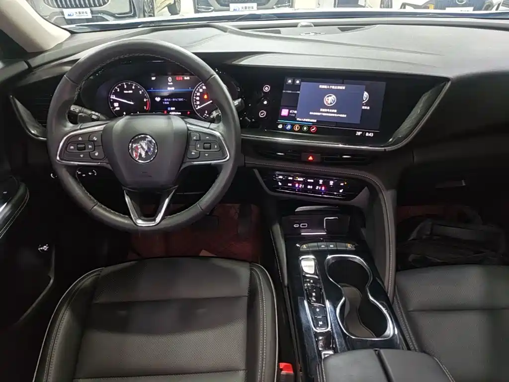 Buick Envision Plus — миниатюра 13