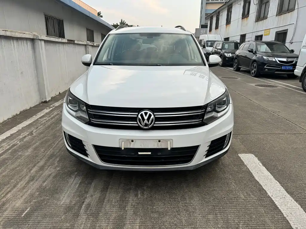 Volkswagen Tiguan — миниатюра 2