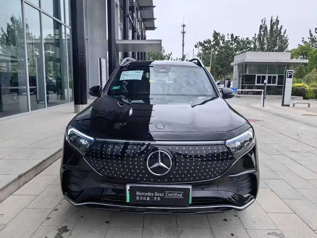Mercedes-Benz EQB 2025 EQB 260