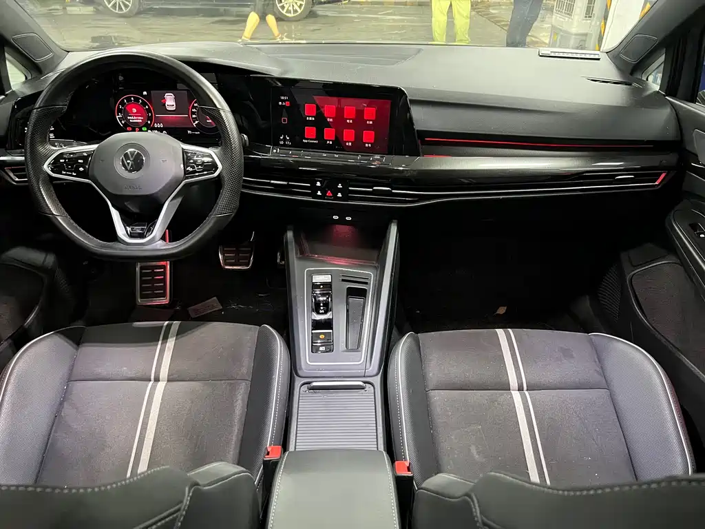 Volkswagen Golf — миниатюра 6