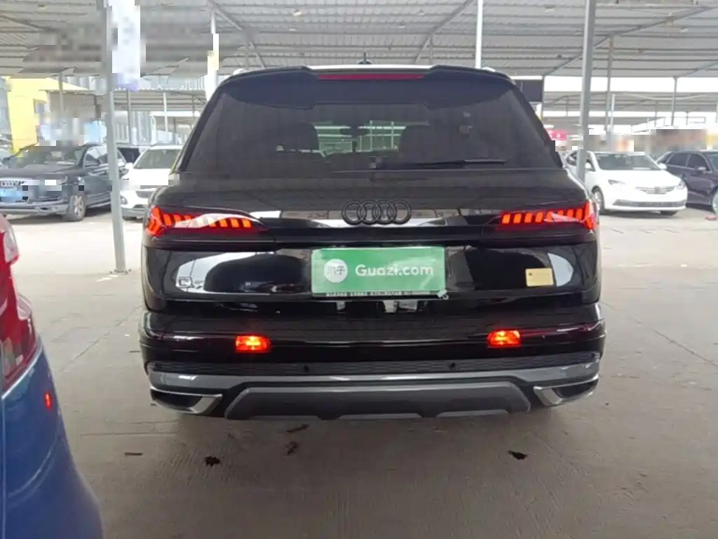 Audi Q7 — миниатюра 6