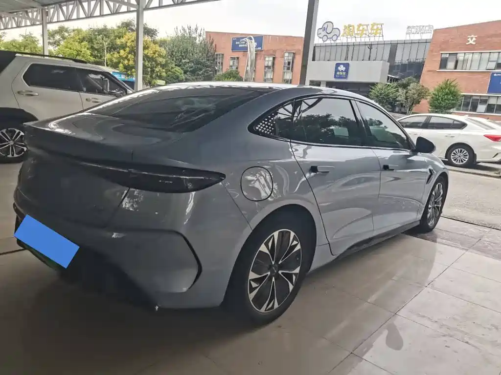 BYD Seal — миниатюра 7