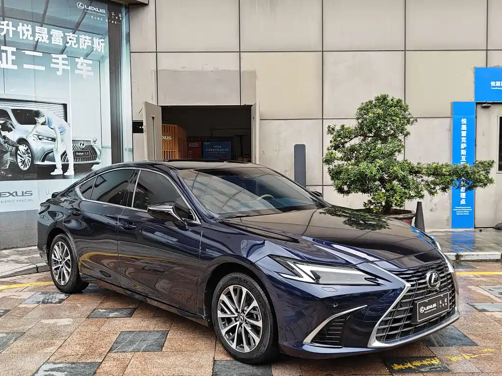 Lexus ES — миниатюра 3