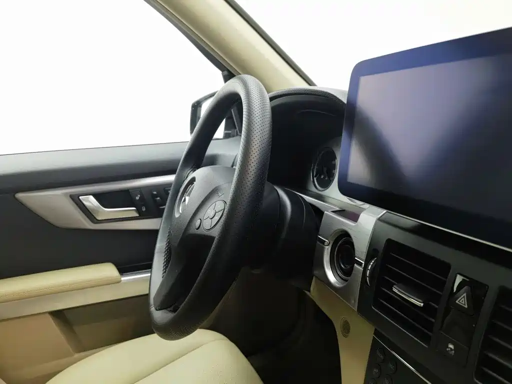 Mercedes-Benz GLK-Class — миниатюра 22