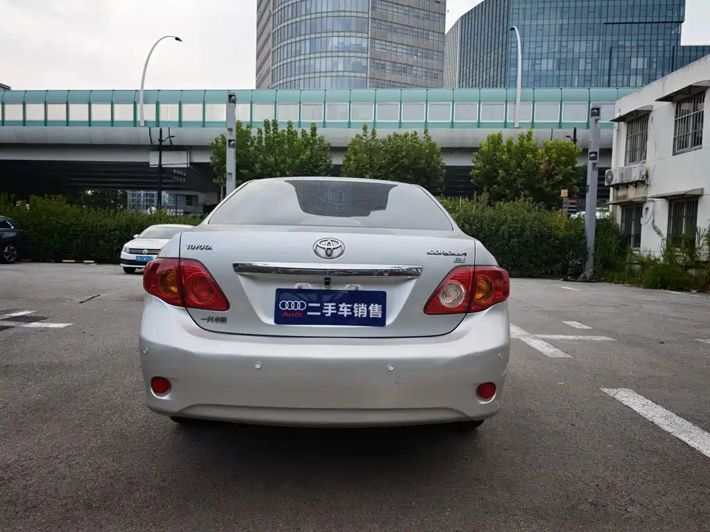 Toyota Corolla — миниатюра 5