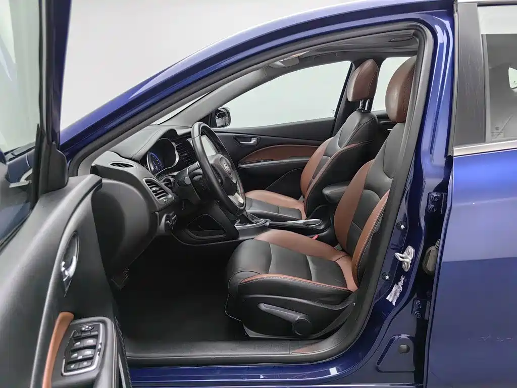 Fiat Viaggio — миниатюра 10