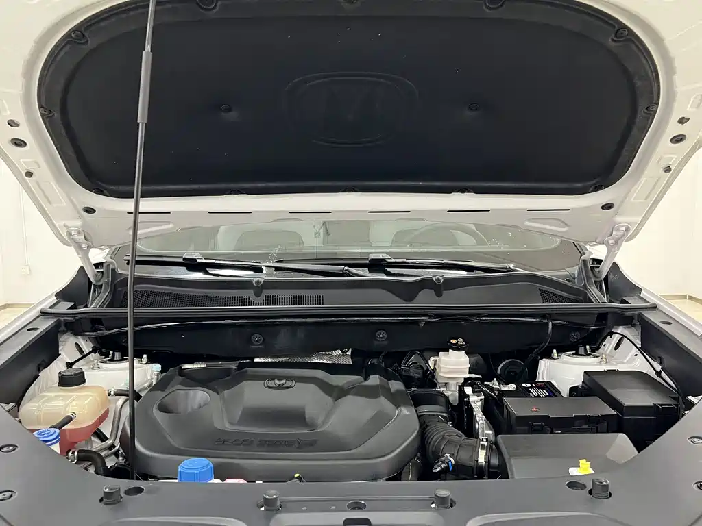 Changan Changan CS75PLUS — миниатюра 16