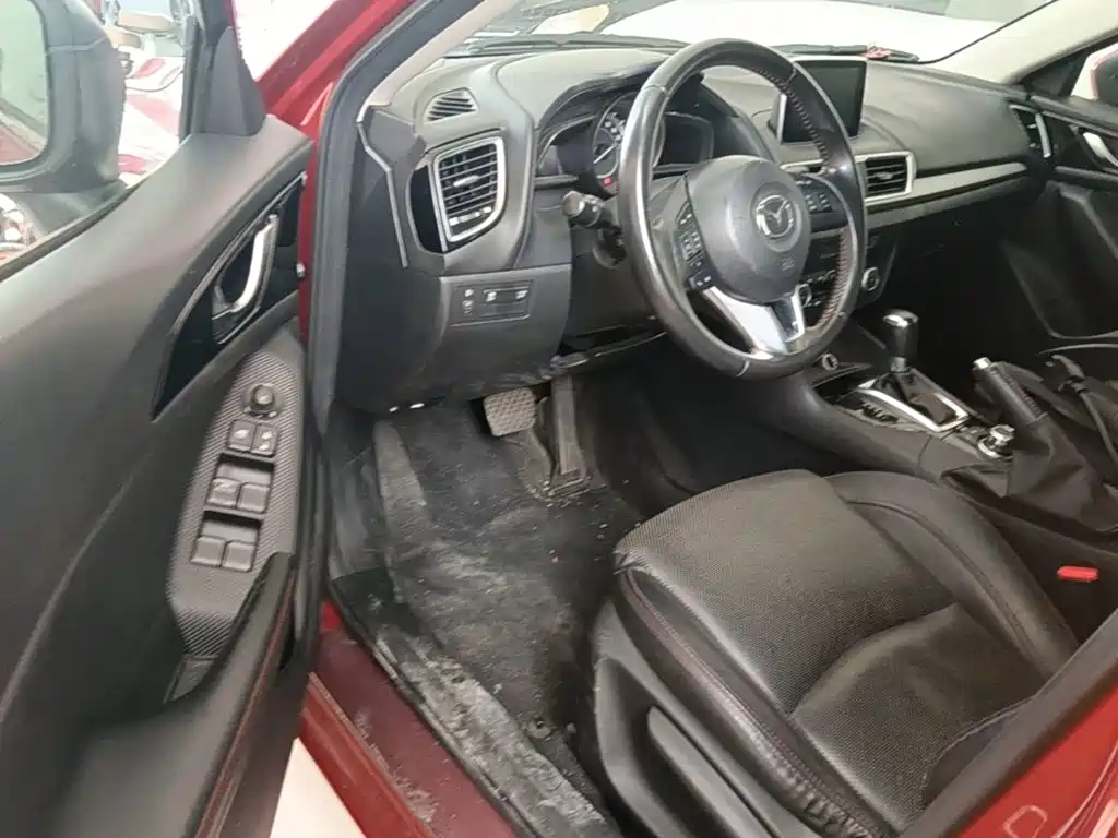 Mazda 3 Axela — миниатюра 16