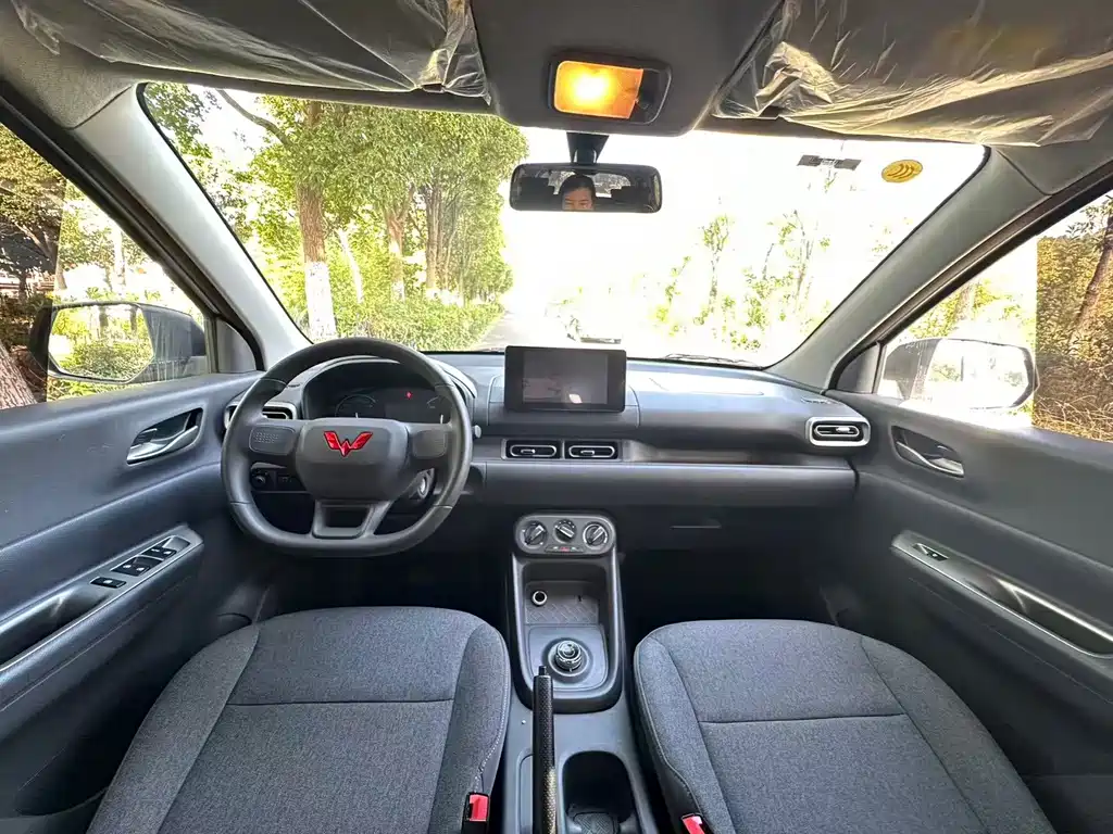 Wuling Hongguang EV — миниатюра 9