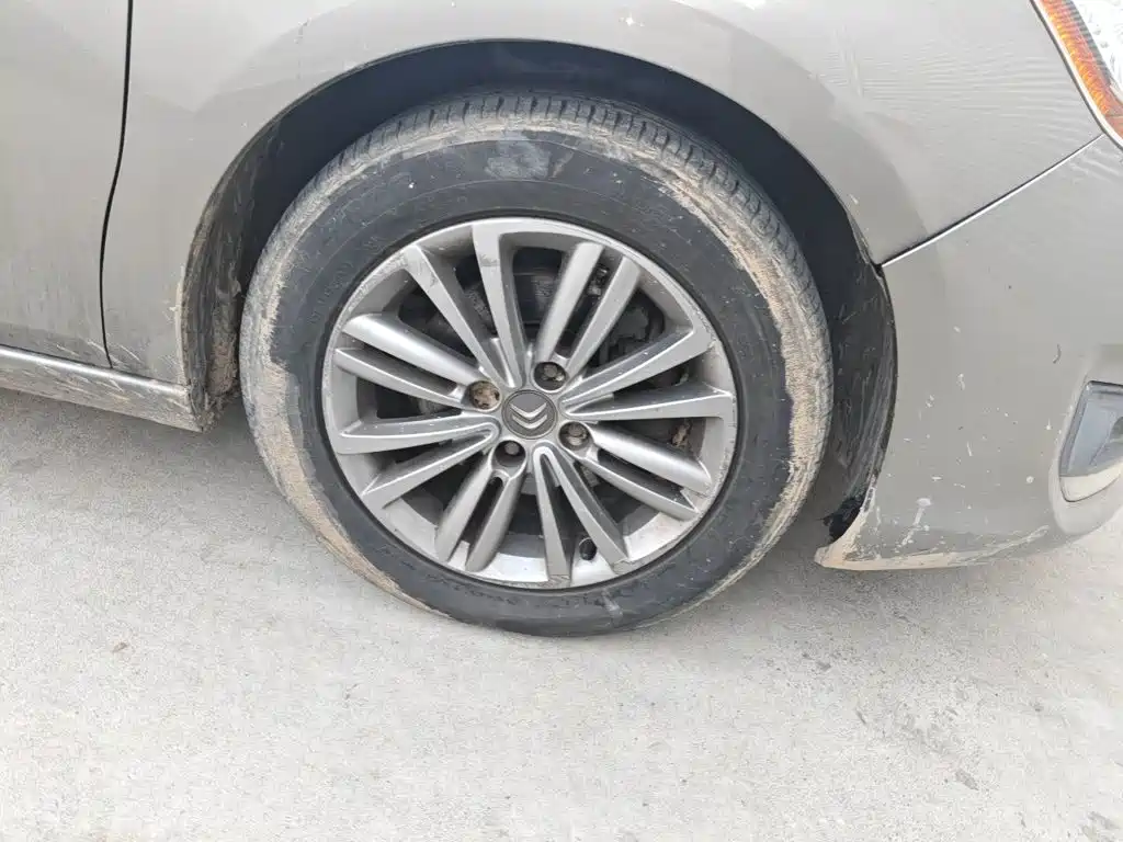 Citroen C4L — миниатюра 8