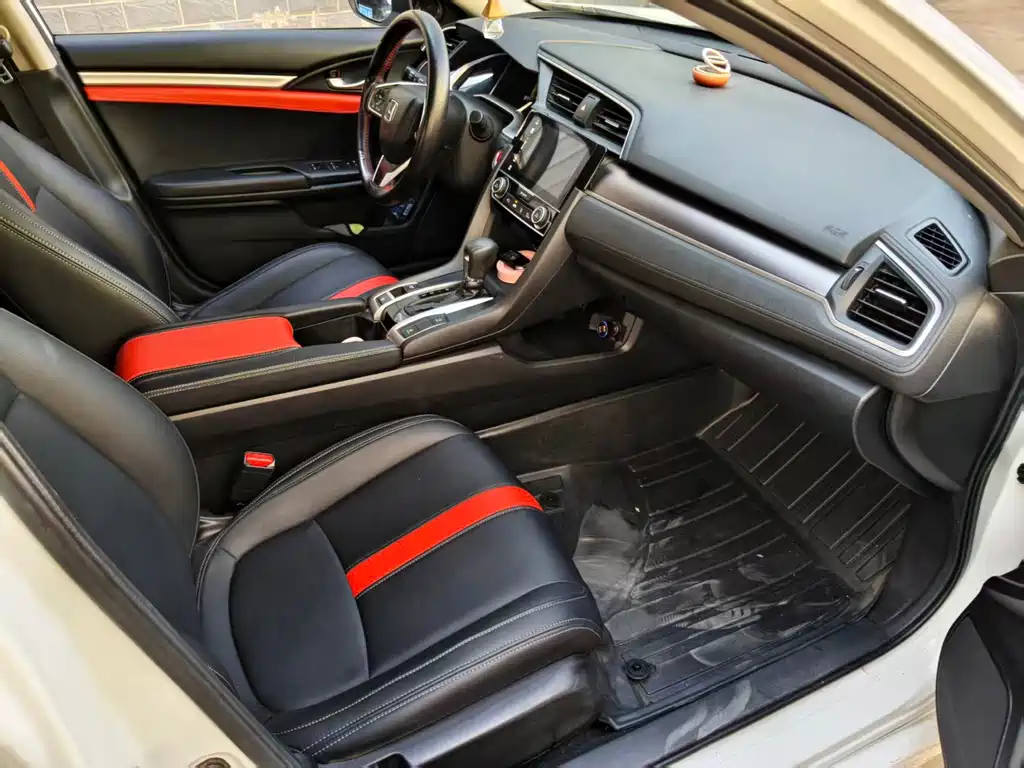 Honda Civic — миниатюра 11