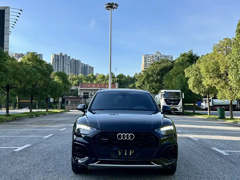 Audi Q5L 2024 45 TFSI Luxury