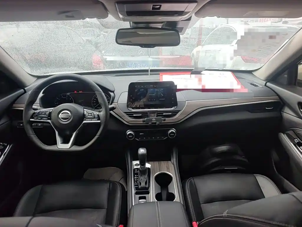 Nissan Teana — миниатюра 10