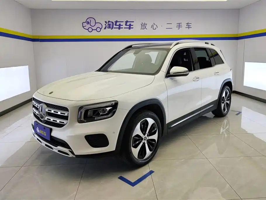 MERCEDES-BENZ GLB
