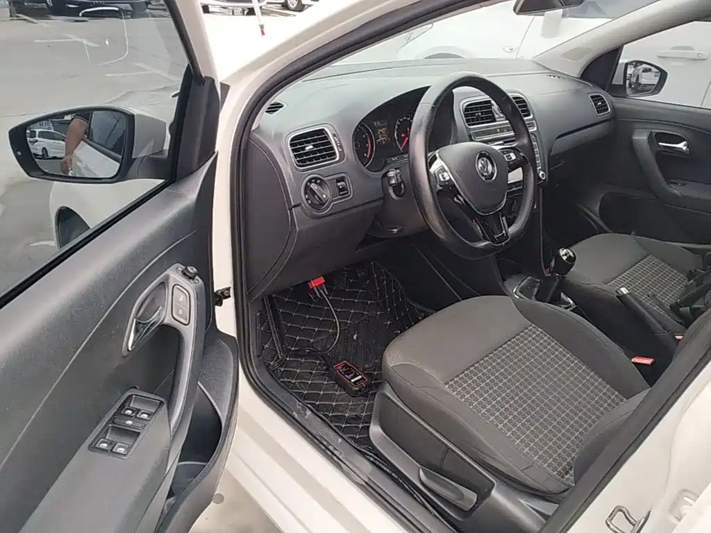 Volkswagen Polo — миниатюра 16