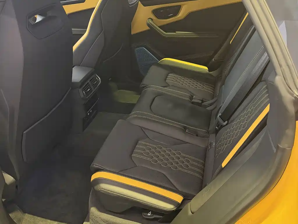 Lamborghini Urus SE — фотографии объявления, Фото 7
