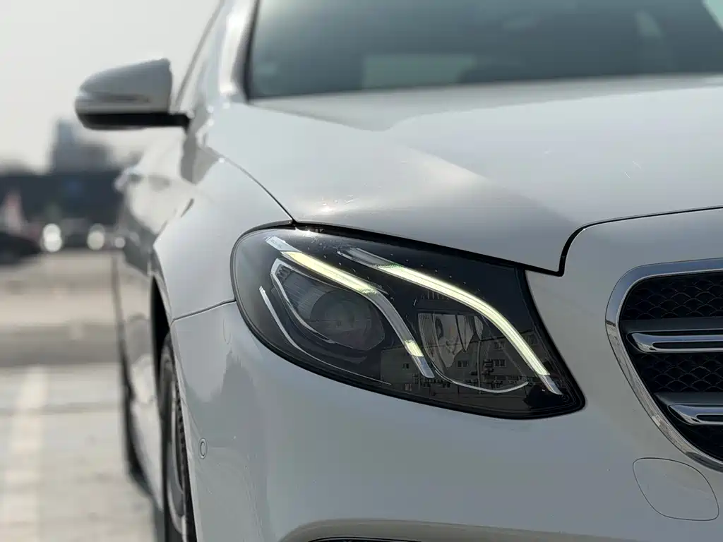 Mercedes-Benz E-Class E 200 L 4MATIC, фото 26