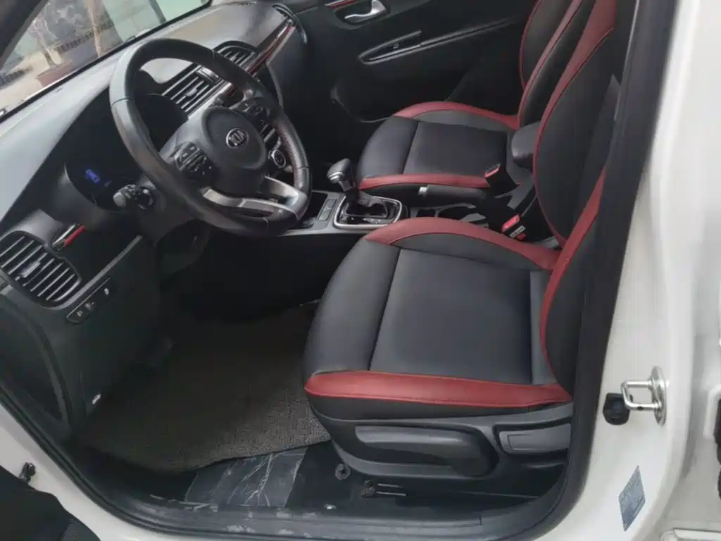 Kia KX Cross — миниатюра 15
