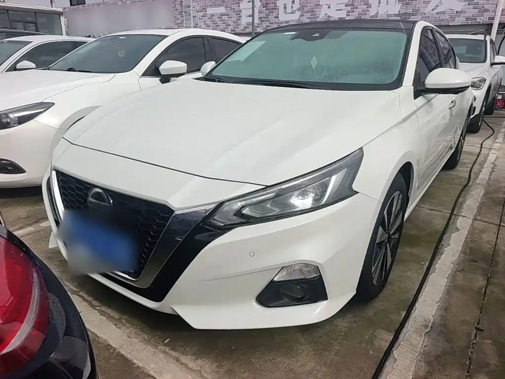 Nissan Teana — миниатюра 3