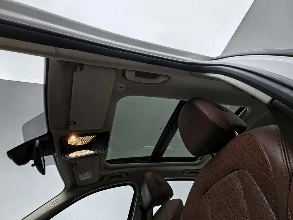 BMW i3 — миниатюра 14