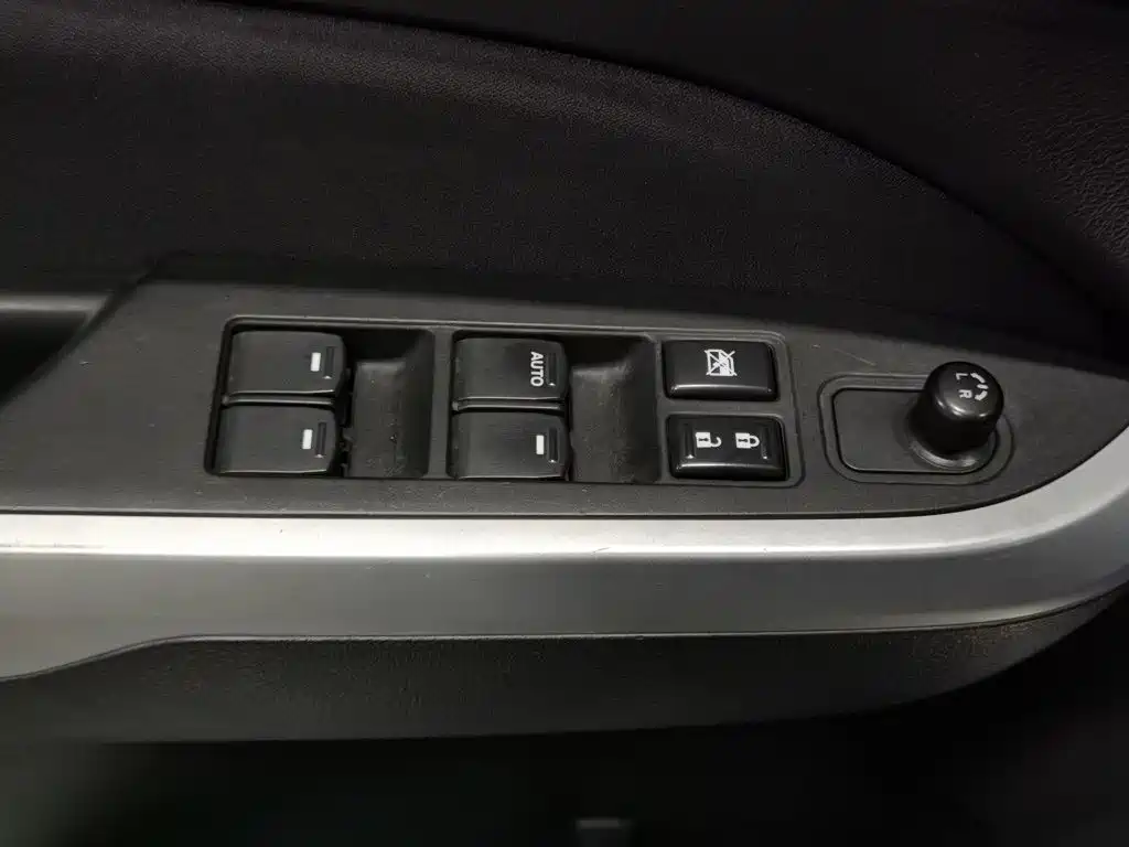 Suzuki Vitara — миниатюра 9