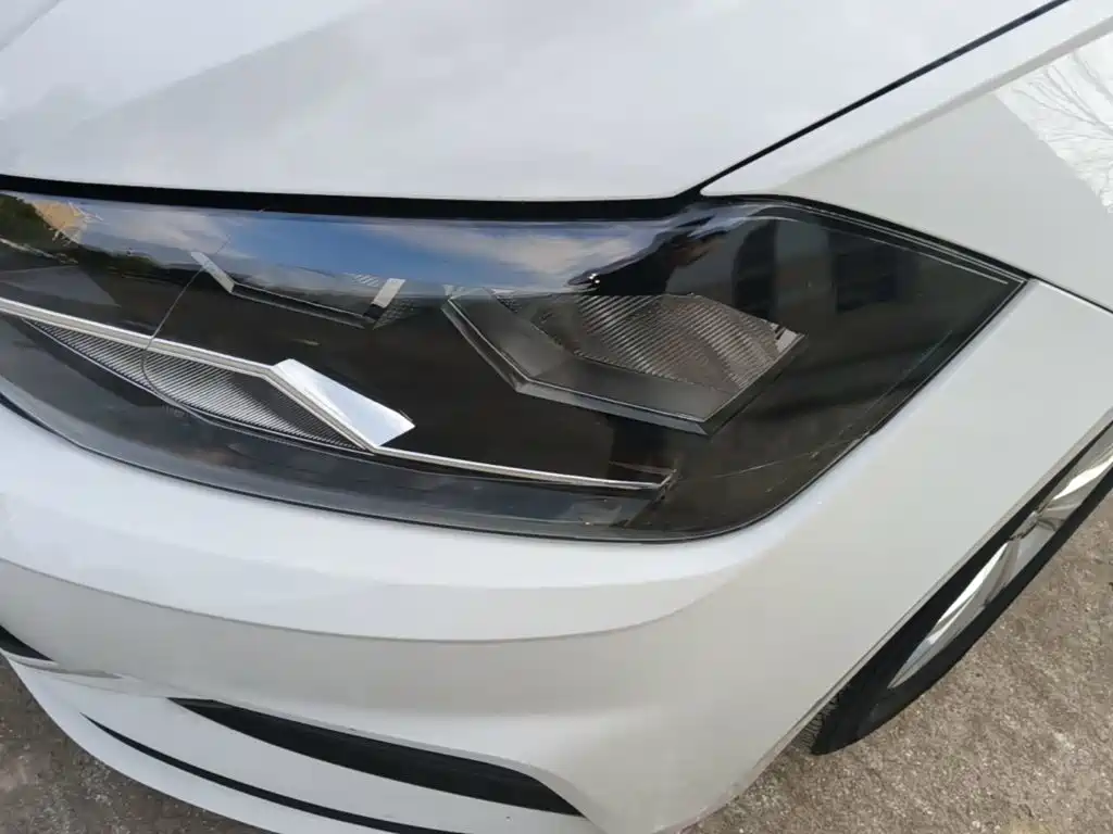 Volkswagen Polo — миниатюра 24