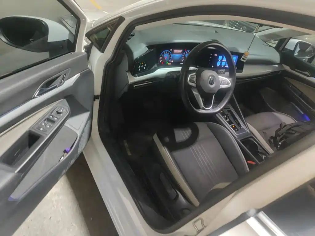 Volkswagen Golf — миниатюра 16