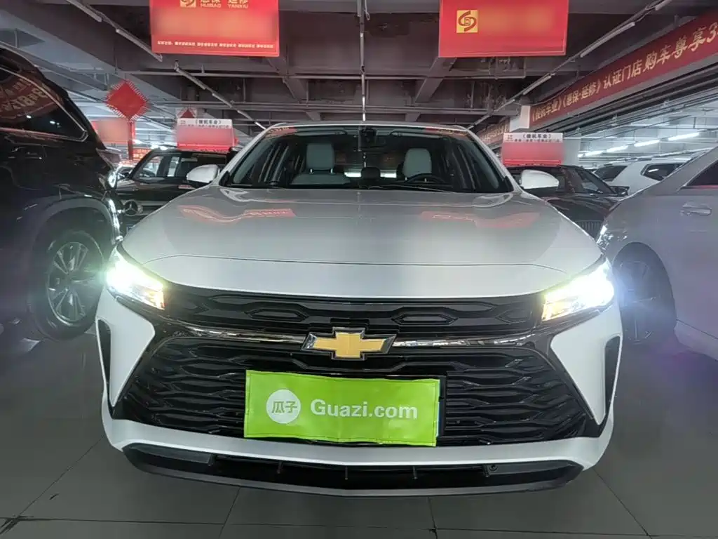 Chevrolet Monza — миниатюра 3