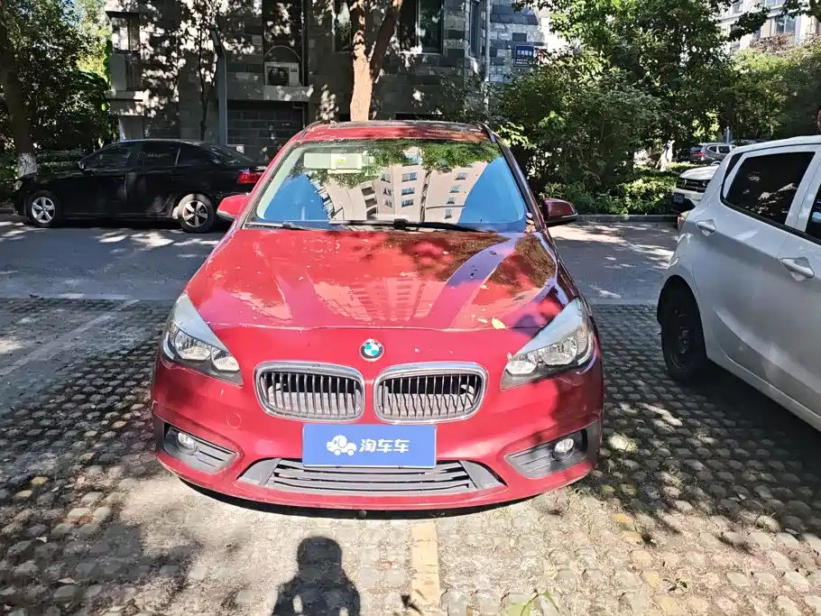 BMW 2 Series Active Tourer (Import) — миниатюра 2