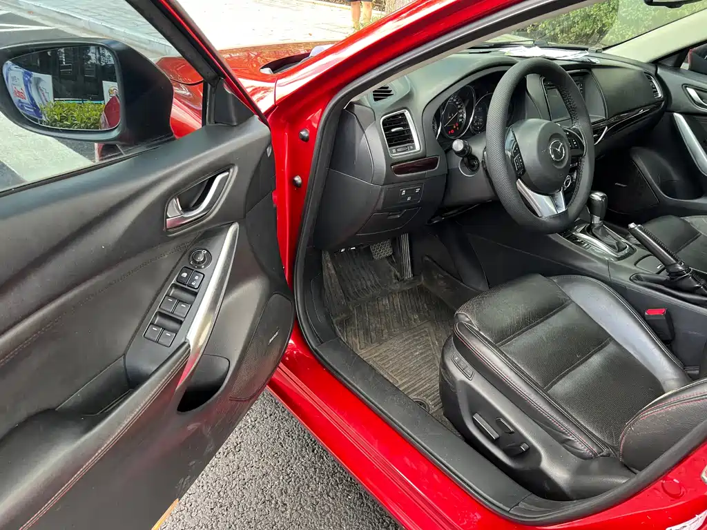 Mazda Atenza — миниатюра 8