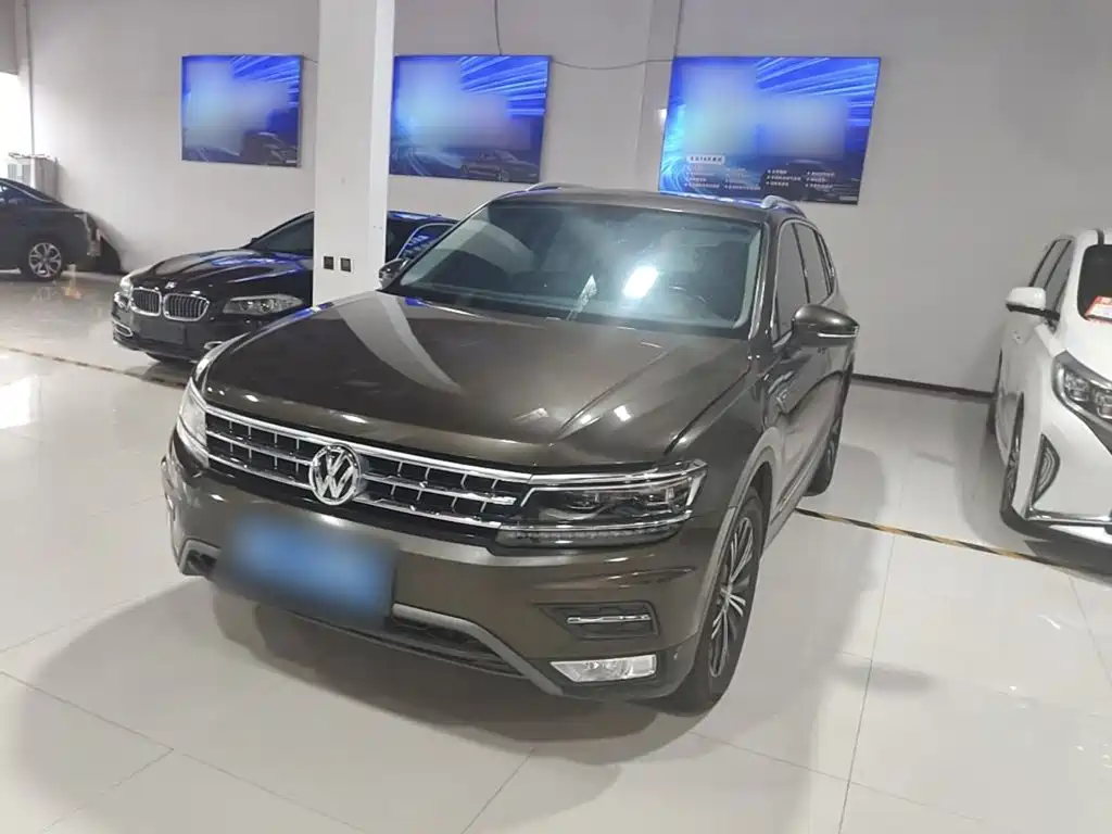 Volkswagen Tiguan L — миниатюра 2