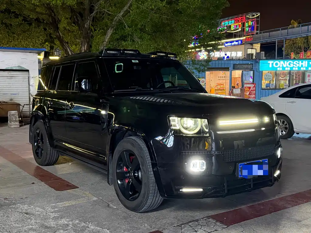Land Rover Defender — миниатюра 3