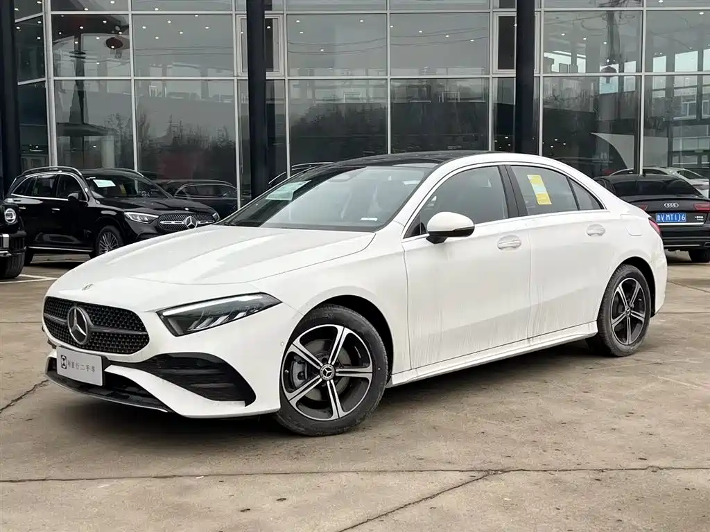 MERCEDES-BENZ A CLASS