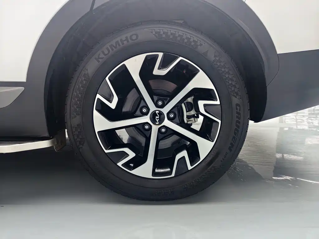 Kia Sportage — миниатюра 12